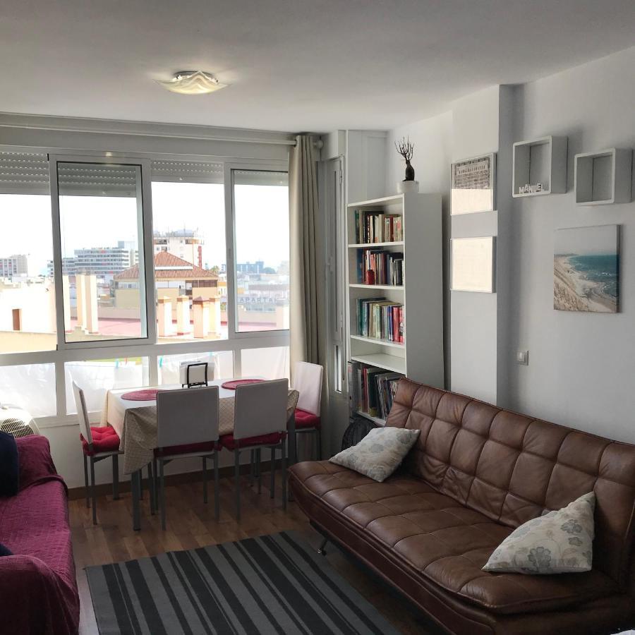 LOFT Estudio Reformado en TORREMOLINOS Centro a 10 minutos Playa Torremolinos Exterior foto